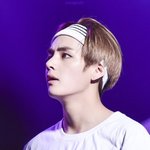 [모두드루와] 헤어밴드 박제시켜야하는 남돌.<b>jpg</b>