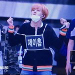 [방탄소년단] 이 사진ㅋㅋ <b>호석</b>이는 멋짐철철인데 윤기는ㅋㅋㅋ