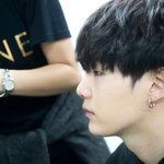 [방탄소년단] 정호석 민윤기 <b>면도</b> 제대로안했구낰ㅋㅋㅋ