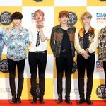 [방탄소년단] 같은코디 다른<b>헤어</b>