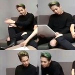 [EXO] <b>무릎</b>꿇어야될거같다