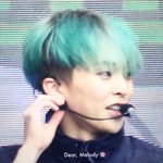 [EXO] <b>쌩얼</b>과 화장 시우민