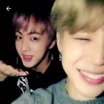 [방탄소년단] 내 손키스에 <b>범벅</b>이되어 쥬그래