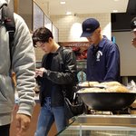 [EXO] 내 친구 엑소랑 같은<b>기차</b> 탔대 ㅅㅂ