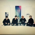 [방탄소년단] <b>컴터로</b> 보는중!!