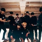 [EXO] <b>이사진</b> 드디어 찾았다