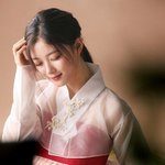 김유정도 이쁘고 한복도 이뻐 ㅠㅠㅠ