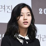 제왚에서 신인 배우 데뷔 한거같은데