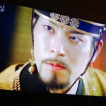 [EXO] 응 니<b>수염</b>다뽑아서 확 던져버릴까ㅅㅂ