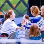 보기만해도 훈훈한 아이돌 <b>친분</b>짤