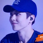 [시우민] <b>삿포로</b>콘 시우민 초스윗 매너보이ㅠㅠ