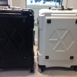 [EXO] 애들 캐리어 삼ㅋㅋㅋㅋㅋㅋ <b>명동</b> 아가타로 갘ㅋㅋㅋㅋ