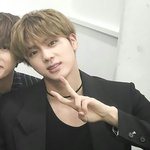 [방탄소년단] 이거 석찌 손봐봨ㅋㅋㅋㅋㅋㅋㅋㅋㅋㅋㅋㅋ졸귀탱ㅋㅋㅋ