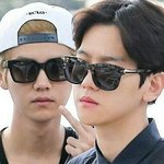 [EXO] 루둘 그새끼 공항에서 맨날 은근슬쩍 뻐큐 <b>날림</b> ㄹㅇ