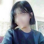 얘들아 안경쓰고 다니는데 단발하면