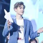 [EXO] 준묘니 이거 <b>미카엘</b>인줄