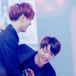 97년생 얘네 둘 꽃브로 찍어줬으면 좋겠다ㅠㅠㅠㅠㅠㅠㅠ