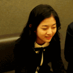 <b>신은수</b> 뭐라말하는거?