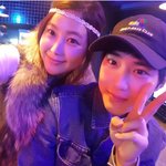 [EXO] <b>채색</b>년데 이런 사진 있냐?