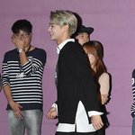 [엔터톡] [댓글부탁해] <b>민호</b>가 신고있는 신발 어디껀지 아는 사람...