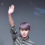 [방탄소년단] 인증ㅇ)짐니 <b>머리</b>염색 다시<b>한</b>거임???