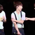 [시우민] 시우민 머리 왜 이런지 아시는분?