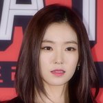 [드루와] 오늘자 아이린 기사사진 ㄷㄷ