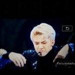 [EXO] 이어폰 끼고있단 생각잊고 <b>월광</b>듣다가