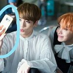 [방탄소년단] 정국이 <b>폰</b>