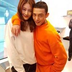 최근 유아인 헤어스타일