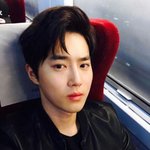<b>수호</b> 조카 잘생김
