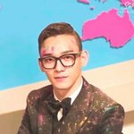 [CHEN] <b>영혼</b>까지 끌어모은 종대 쉼표머리