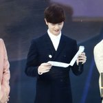 [육성재조이] <b>성재</b> 오늘 짧은 엠씨 같은 거 하나?