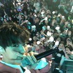 [EXO] 흔들럈지만 얼굴제일크게나온 <b>엑셀</b>