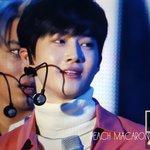[EXO] 나 김준면 <b>한테</b> 프로포즈함