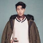 류준열 빈폴 파카 다운 <b>점퍼</b> 봐주세용~