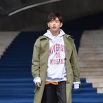 계단에서 굴러 떨어질뻔한 에릭남 대처 ㄷㄷㄷㄷ.<b>gif</b>