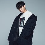 30살 넘은 여자가 에잇세컨즈 지디 패딩 좀 그럴까나~ 고<b>민중</b>..