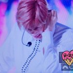 [방탄소년단] <b>저</b> 원아페 무대계단보이는 스탠딩에 있던 아미인데요