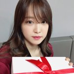 <b>첨보</b>는 손나은 앞머리