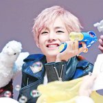 아이돌스러운 男돌 <b>분홍</b>머리