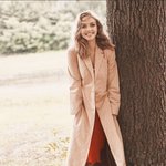 아만다 사이프리드 애견 핀하고 화보찍음