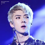 <b>세훈이</b> 미모가 지구를 구할것이다