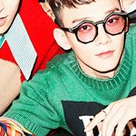 [EXO] 둥이겠지만 폰으로 열심히 <b>오줌</b>뺌