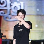 <b>세훈이</b> 미모가 지구를 구할것이다!!