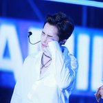 [시우민] 우리 시우민 휴지슈도 볼까?