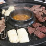 [시우민] <b>마사</b>장같이 껑충하고 날라가