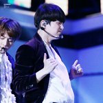 [방탄소년단] 윤기 착시 어쩔거야ㅋㅋㅋㅋㄲㅋㅠ