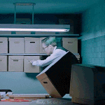 [시우민] <b>상자</b> 되게 맛깔나게 던진다ㅋㅋ