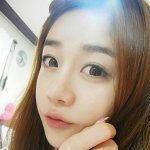 누군가에게 기대고싶다...